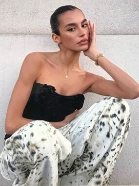 REFRAIN Wide Leg Leopard Print Jeans Women's Size 5/27 NWT